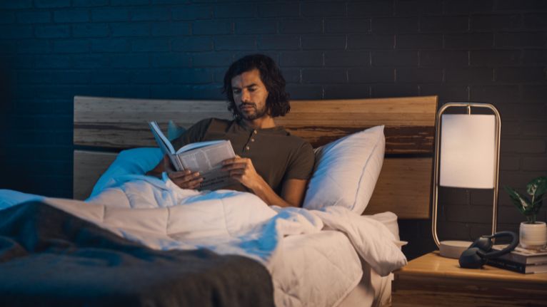 Silk & Snow vs Hamuq Mattress (Canada): Complete Comparison Guide in 2025