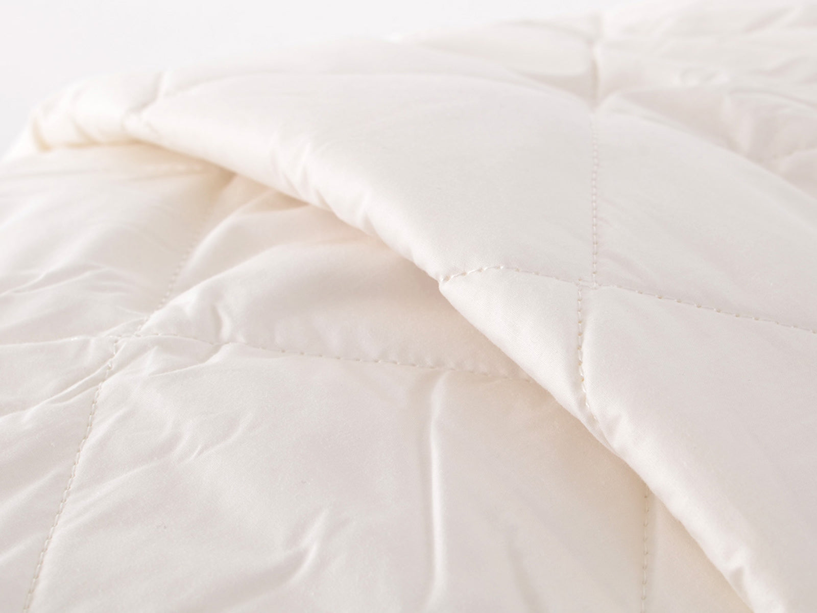 Organic Wool Pillow Protector close up