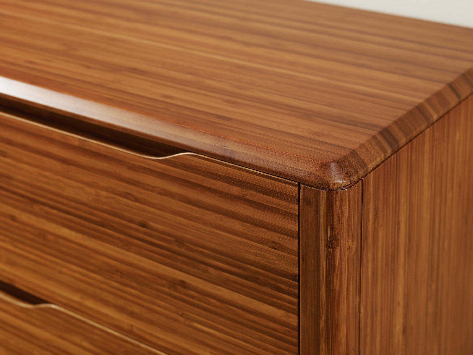 Currant - 6 Drawer Dresser