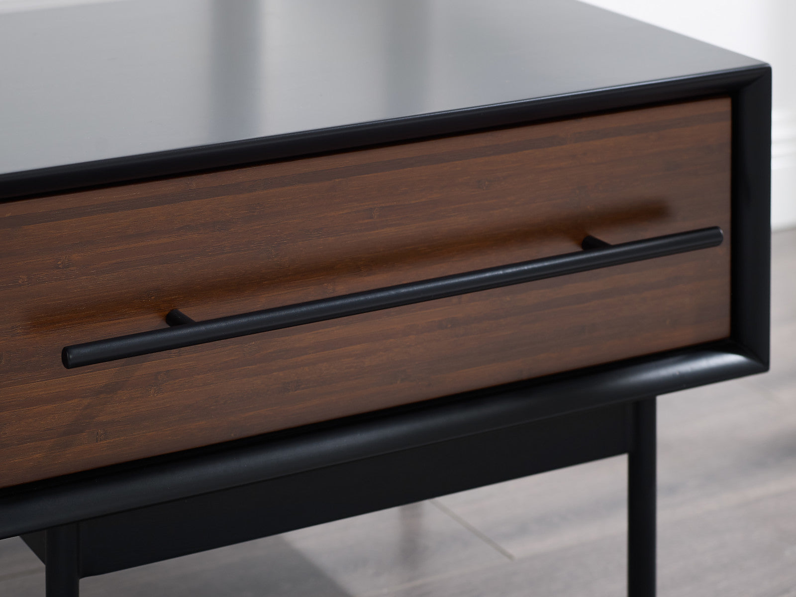 Park Avenue - Nightstand