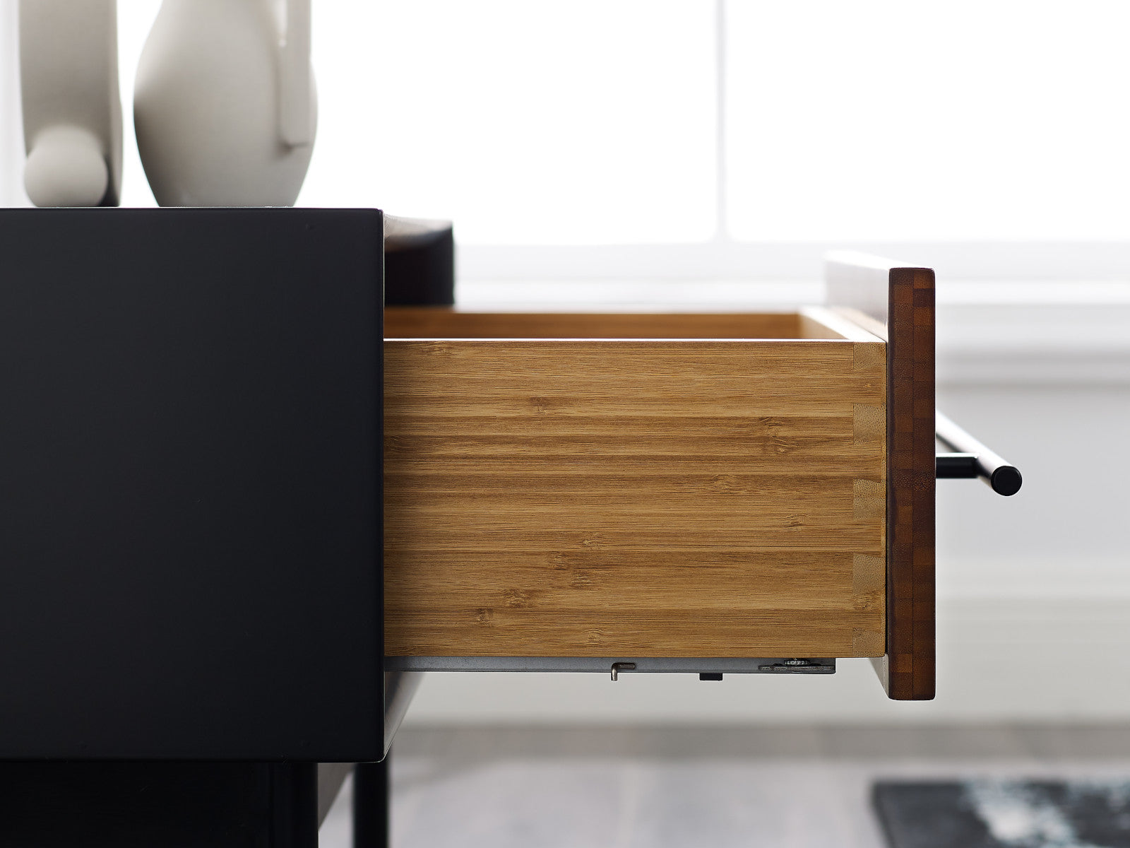 Park Avenue - Nightstand